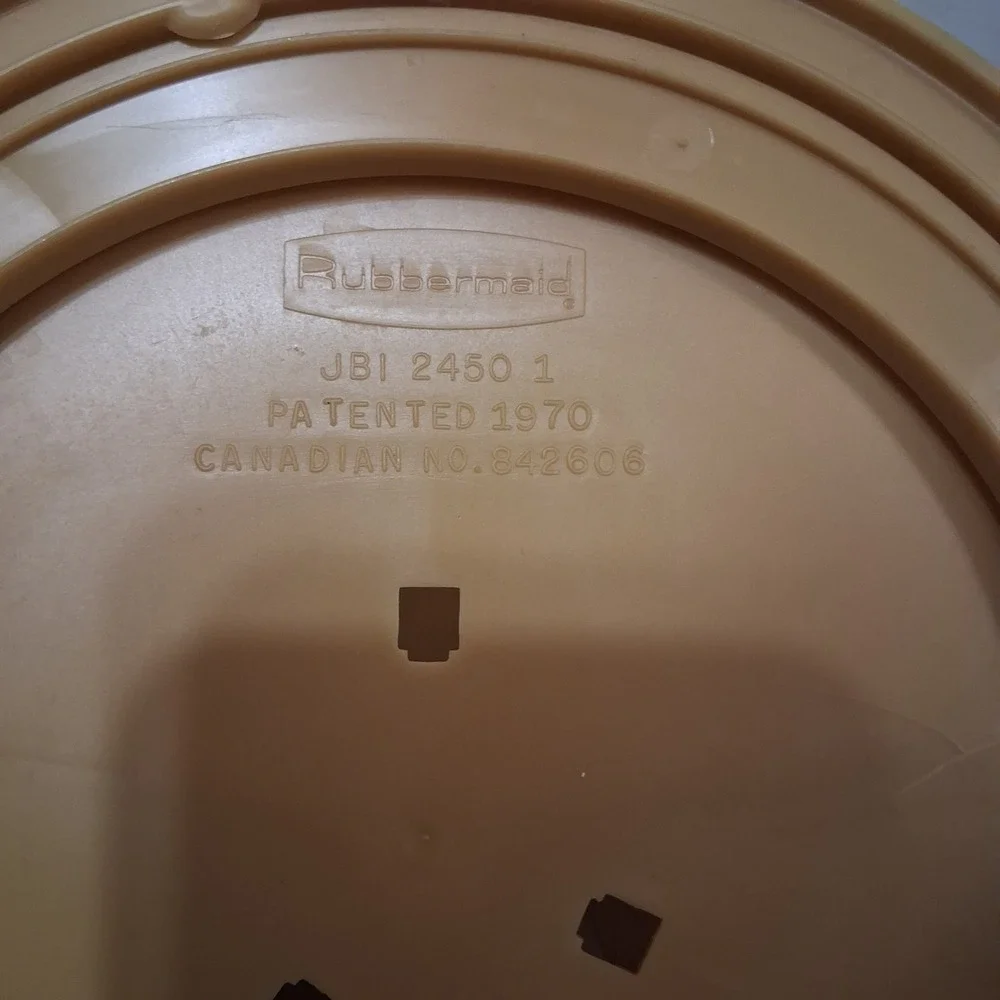 Base‎ Replacement Part Vtg Rubbermaid Lazy Susan Canister Carousel Harvest Gold